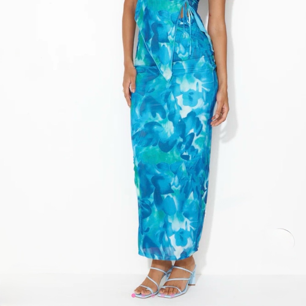 Hello Molly Blue and Green ocean treasure mesh skirt.